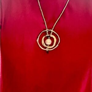 Elegant UNO de 50 Pendant Necklace